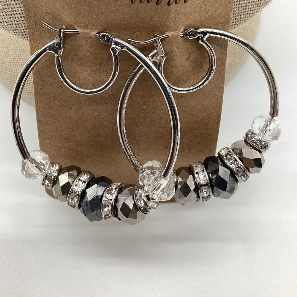 1859. Lia Sophia Diamond & Graphite Beaded Hoops EUC - Picture 2 of 3